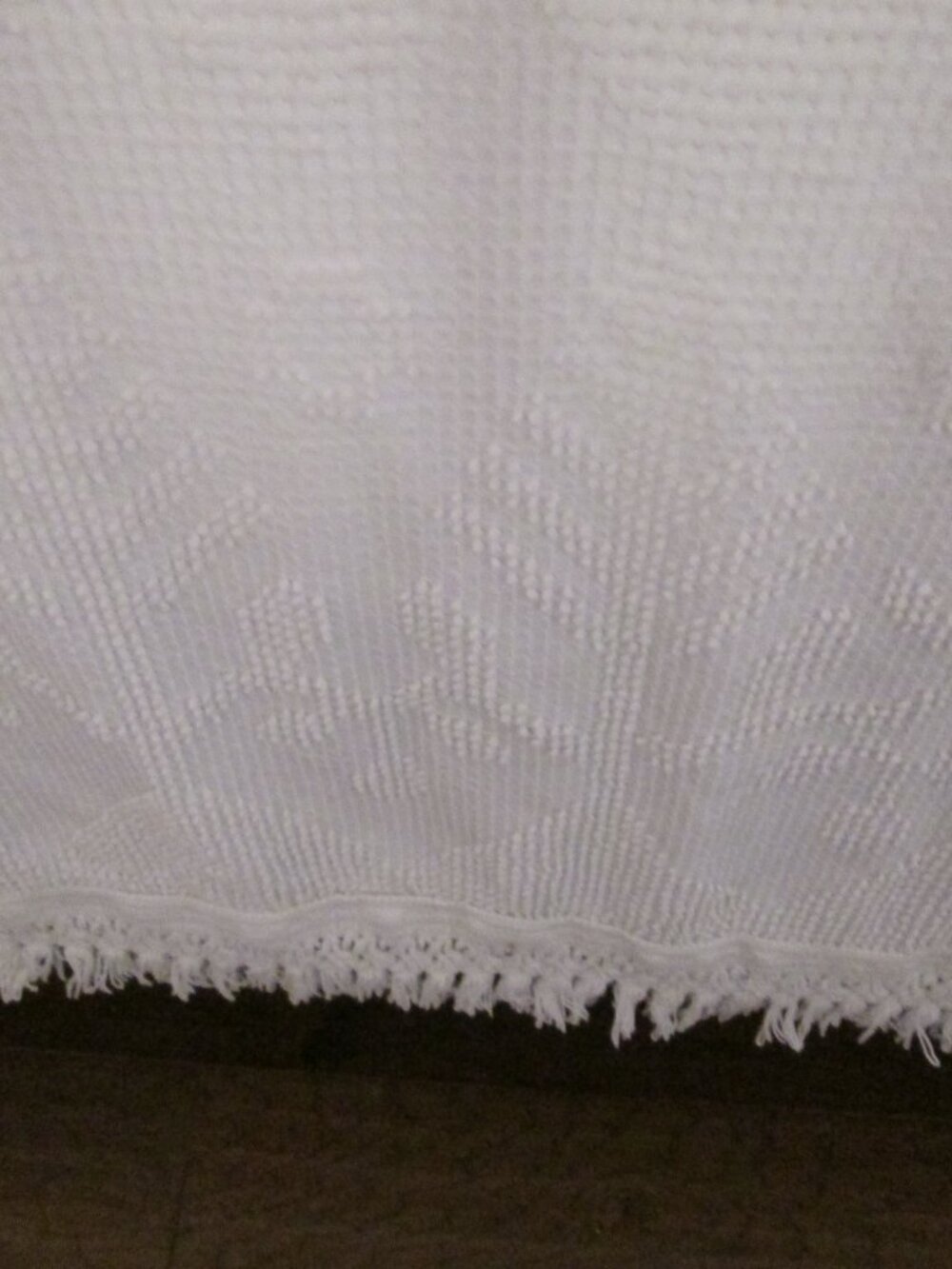 vTG JC Penny king sz white cotton hobnail chenille bedspread farm decor 92 x105